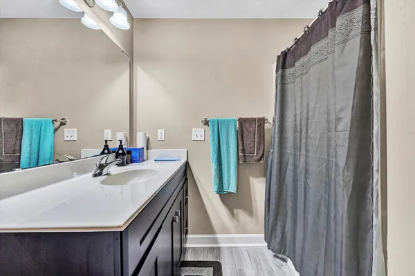 $694,500 | 2158 River Oaks Drive, Salem, VA 24153