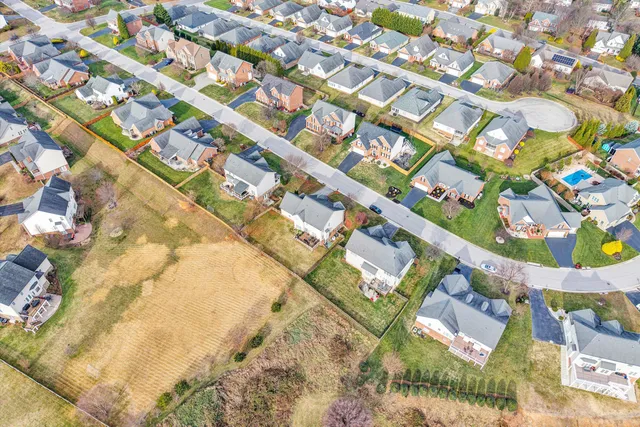 $699,500 | 2158 River Oaks Drive, Salem, VA 24153