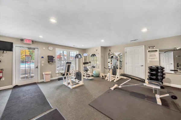 $694,500 | 2158 River Oaks Drive, Salem, VA 24153