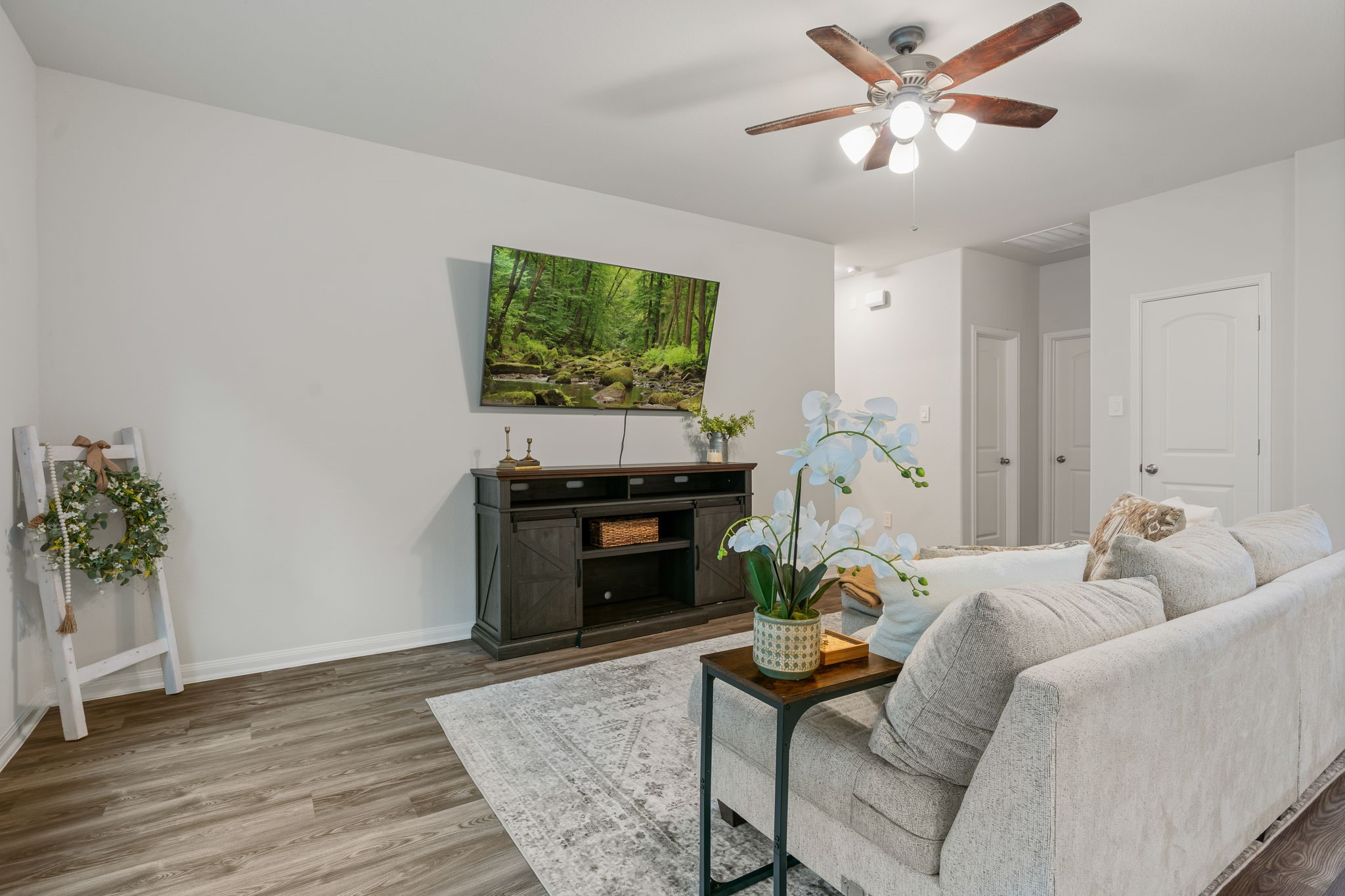 16680 Rockwall Street Conroe, TX 77303 - Photo 8 of 38