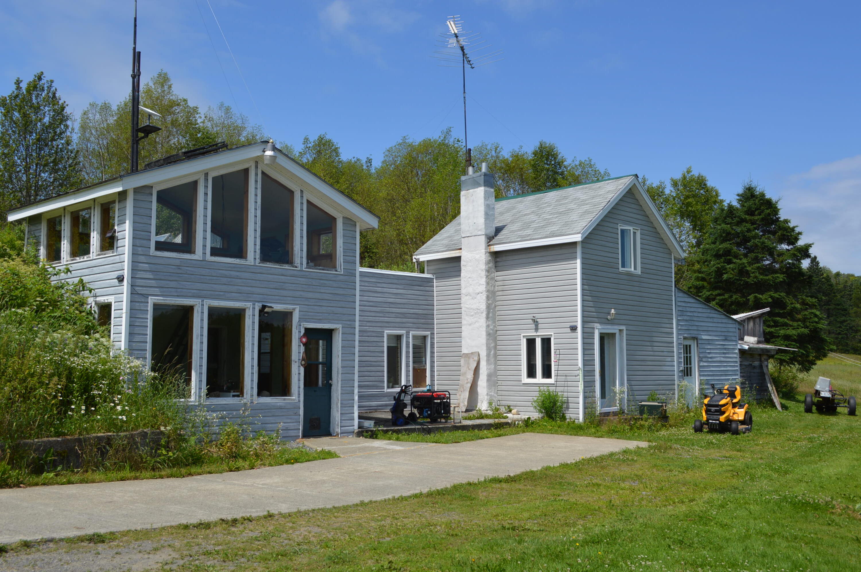 196 Aspen Road Madawaska, ME 04756 - Photo 1 of 47 House Front