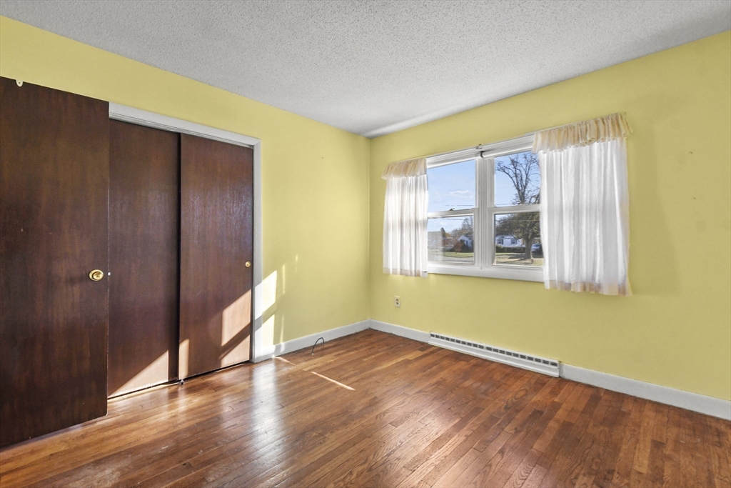 104 Mohawk Road Somerset, MA 02726 - Photo 21 of 27 Gallery Image 21