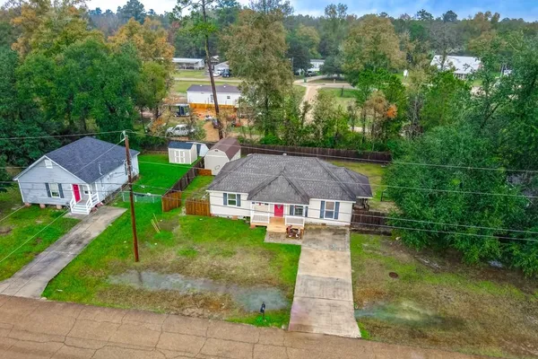 $174,900 | 21365 Southern Pines Boulevard, Ponchatoula, LA 70454