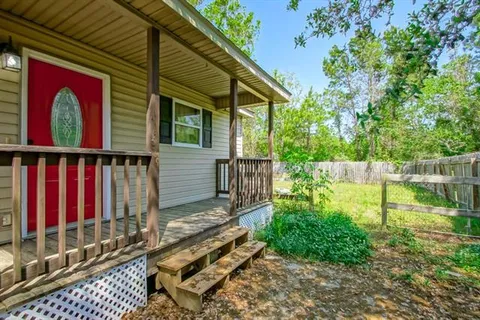 $174,900 | 21365 Southern Pines Boulevard, Ponchatoula, LA 70454