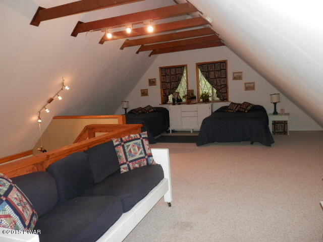 2401 Crest View Road Lake Ariel, PA 18436 - Photo 65 of 185