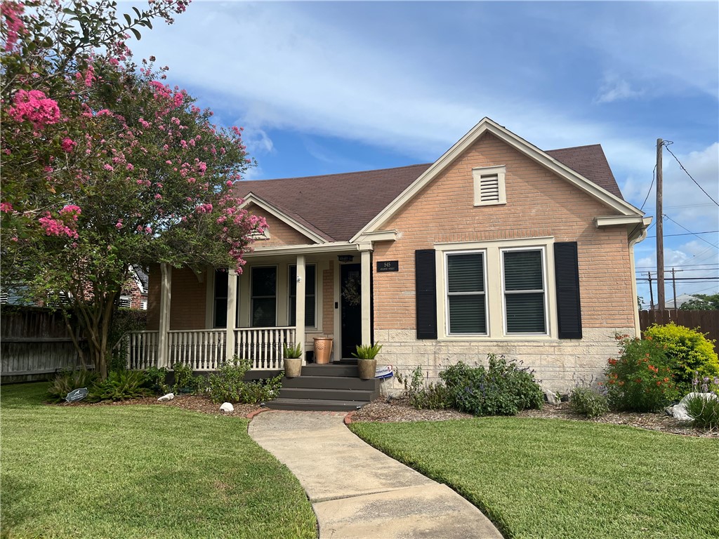 545 Atlantic Street Corpus Christi, TX 78404 - Photo 1 of 23