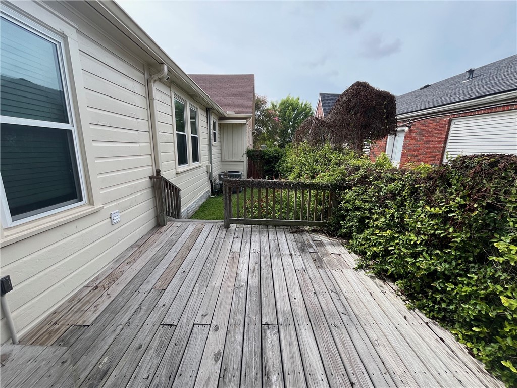 545 Atlantic Street Corpus Christi, TX 78404 - Photo 18 of 23