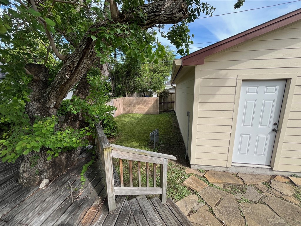 545 Atlantic Street Corpus Christi, TX 78404 - Photo 22 of 23