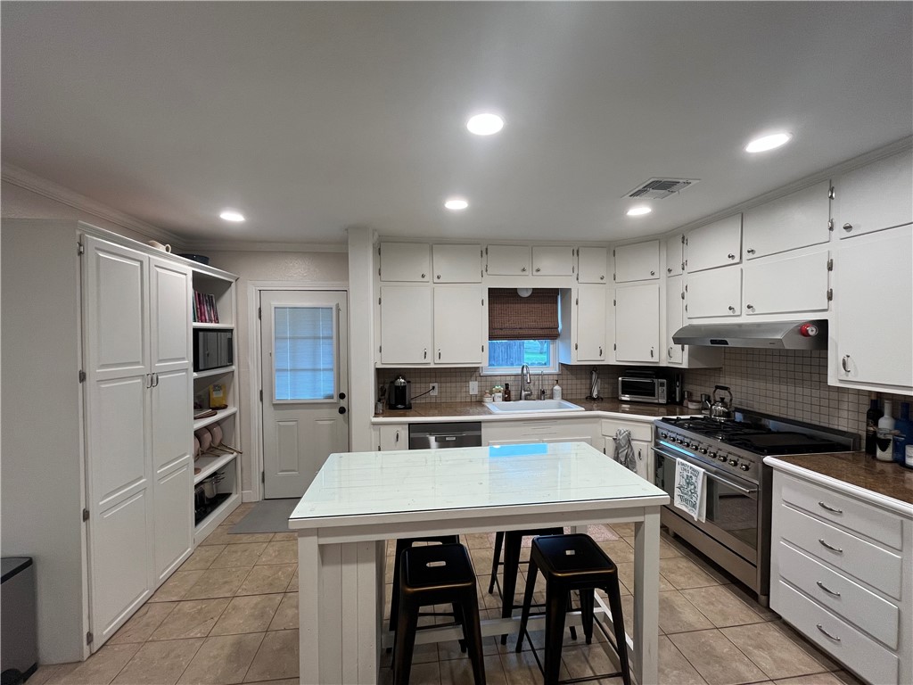 545 Atlantic Street Corpus Christi, TX 78404 - Photo 7 of 23