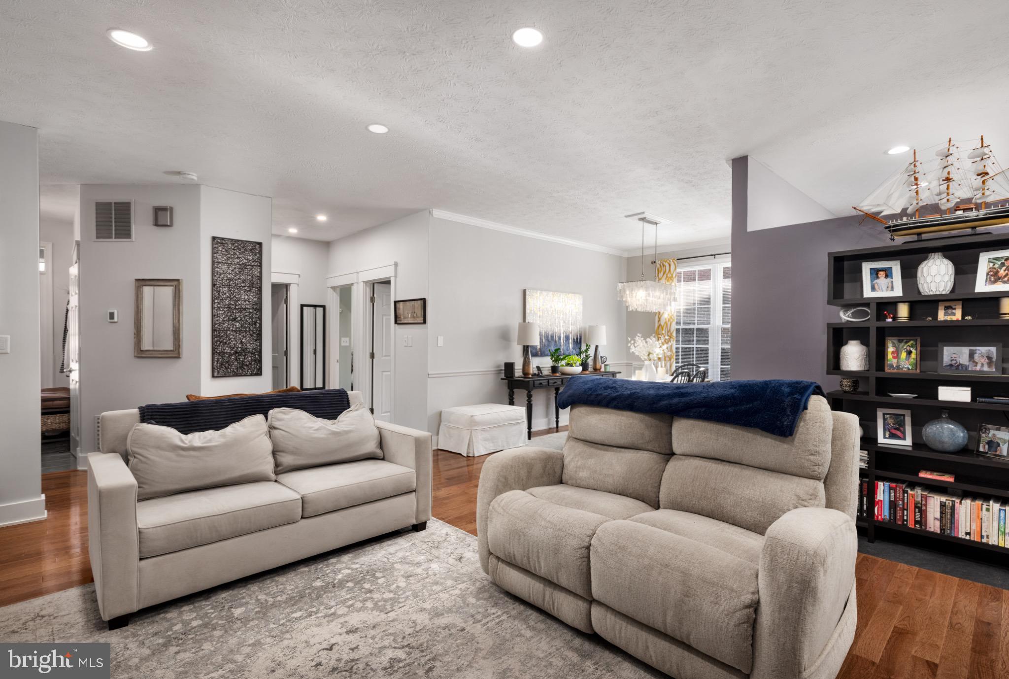 832 Winder Court Winchester, VA 22601 - Photo 8 of 33 Living Room