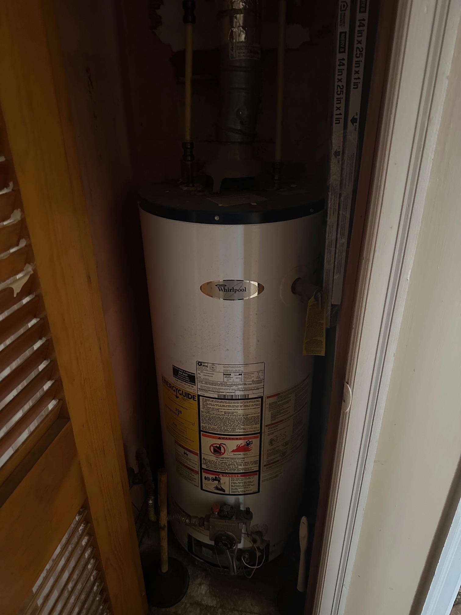 1494 Ball Road Memphis, TN 38106 - Photo 10 of 11 Utility room with water heater