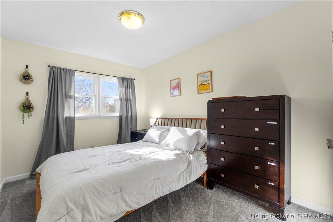 509 Hemlock Road Jeffersonville, IN 47130 - Photo 26 of 49