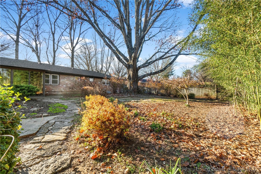 509 Hemlock Road Jeffersonville, IN 47130 - Photo 41 of 49