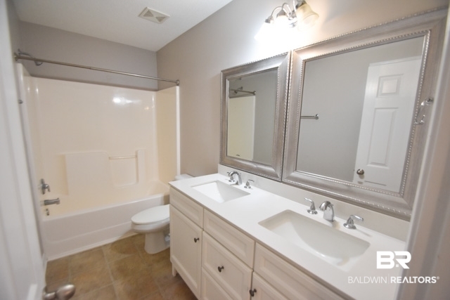 2160 Spring Grove South Mobile, AL 36695 - Photo 11 of 19