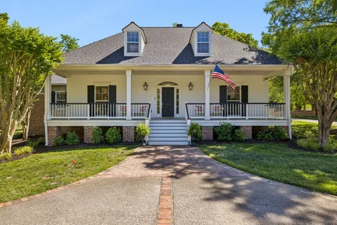$2,795,000 | 5201 Heathrow Hills Drive, Brentwood, TN 37027