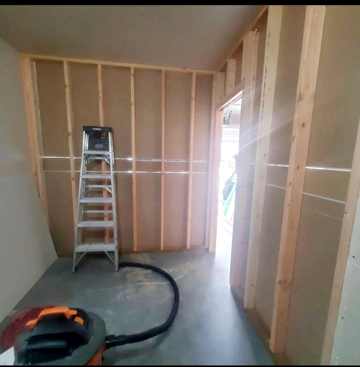 142 Southeast Yorktown Road Grants Pass, OR 97527 - Photo 25 of 25 Bonus room in the garage