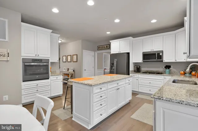 $657,500 | 965 Bruno Lane, Lusby, MD 20657