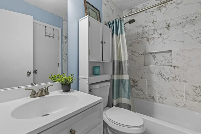 $179,850 | 6240 April Pine Circle, Unit F, North Charleston, SC 29406