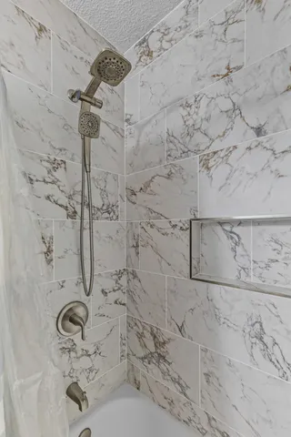 $179,850 | 6240 April Pine Circle, Unit F, North Charleston, SC 29406