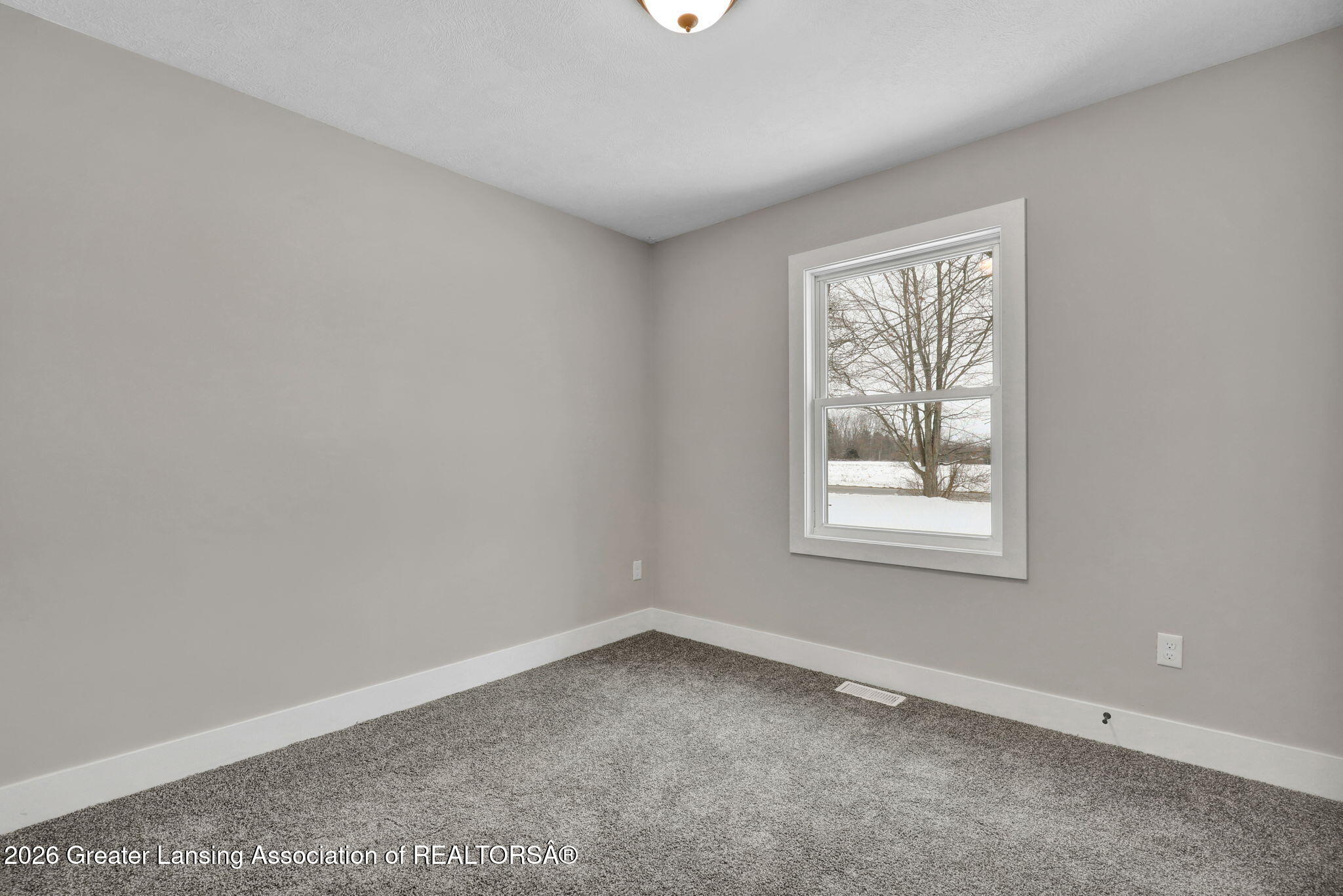 56 South Onondaga Road Mason, MI 48854 - Photo 9 of 34 9-web-or-mls-Open Ended Media-8