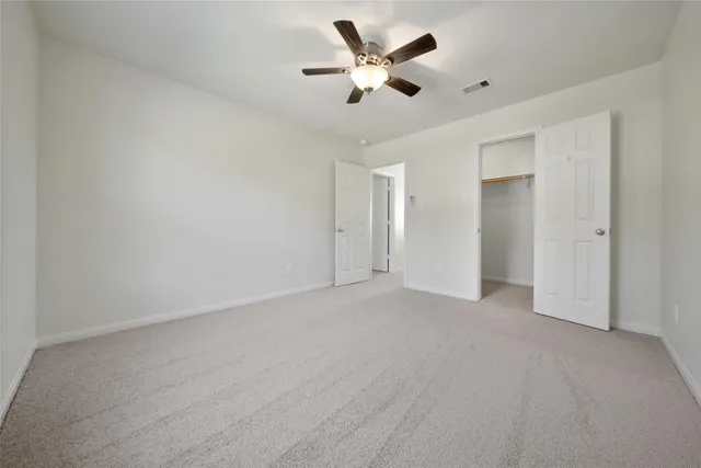 $2,200 | 305 Crooked Pine Court, Conroe, TX 77304