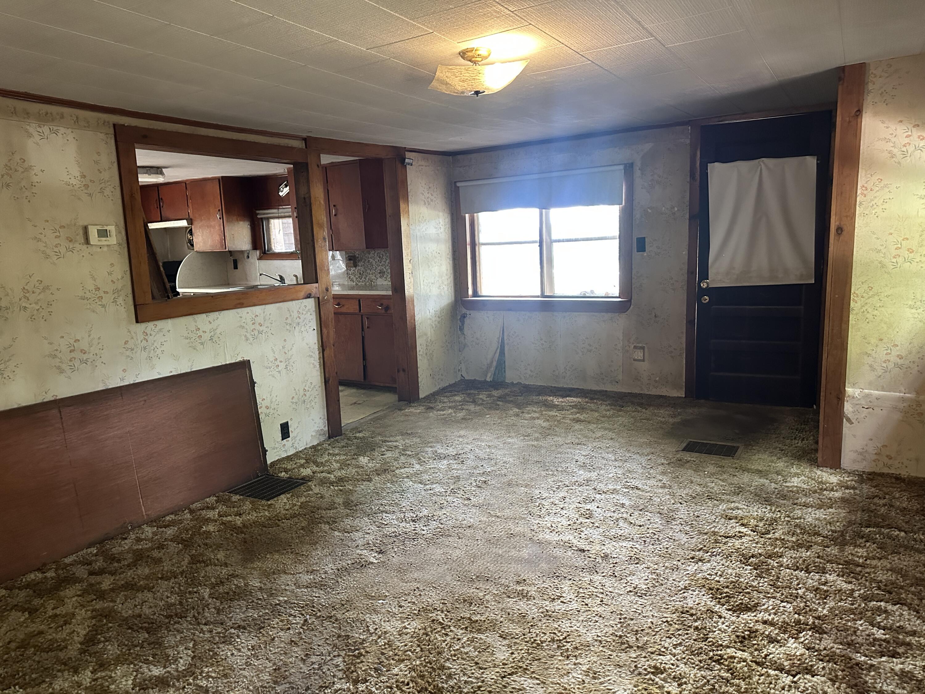 386 Branch Mills Road Palermo, ME 04354 - Photo 7 of 25 Living Room