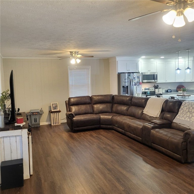 111 Leta Lane Valley, AL 36854 - Photo 9 of 31 Gallery Image 9