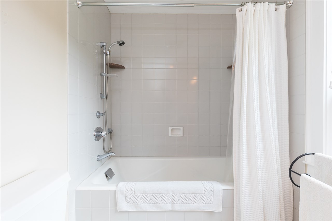 203 Kensington Road Hampton Falls, NH 03844 - Photo 24 of 40 Gallery Image 24