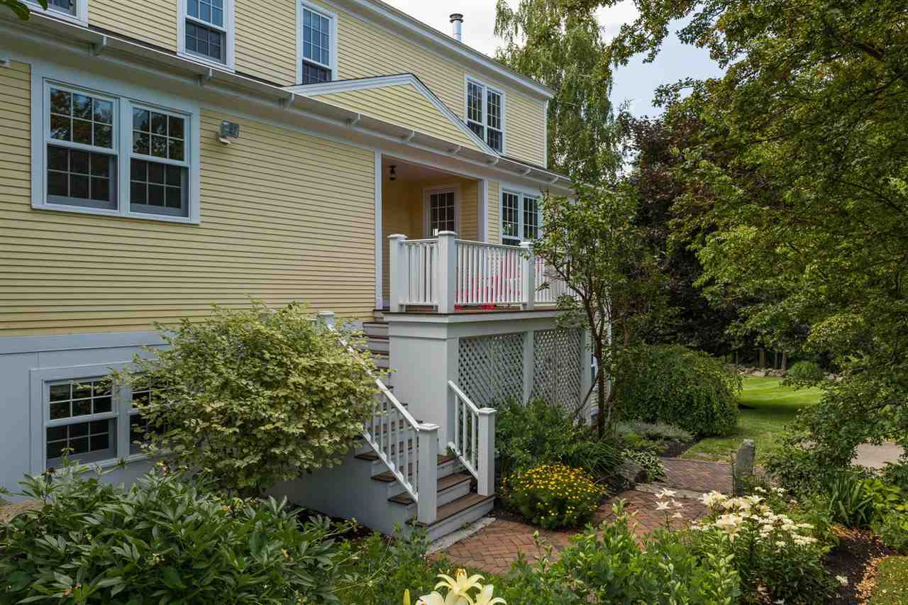 203 Kensington Road Hampton Falls, NH 03844 - Photo 6 of 40 Gallery Image 6