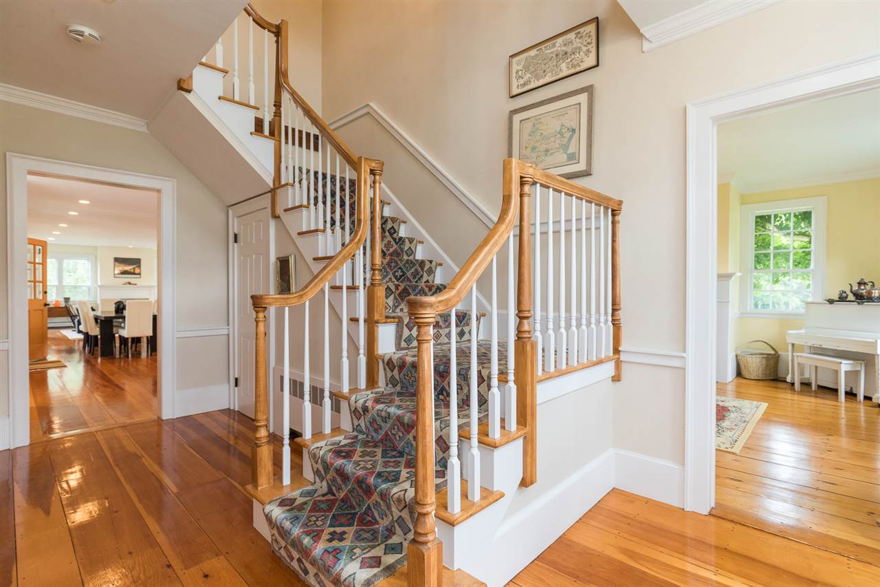203 Kensington Road Hampton Falls, NH 03844 - Photo 7 of 40 Gallery Image 7