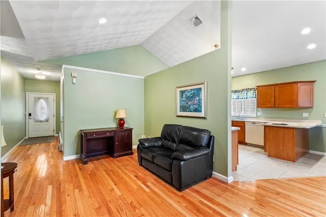 $419,900 | 1765 Bicentennial Way, Unit B, North Providence, RI 02904