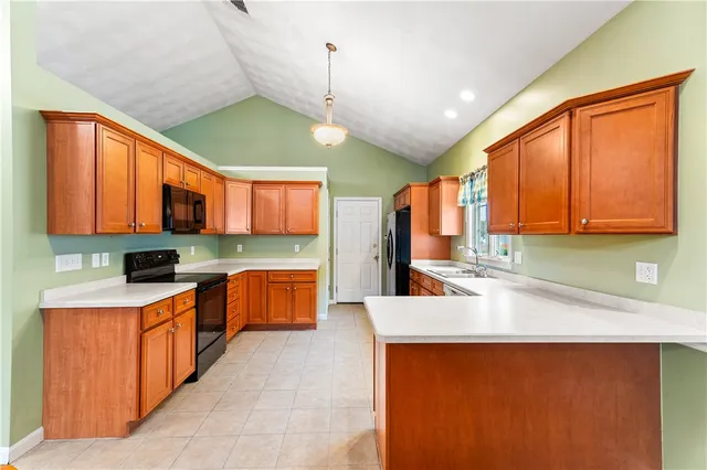 $419,900 | 1765 Bicentennial Way, Unit B, North Providence, RI 02904