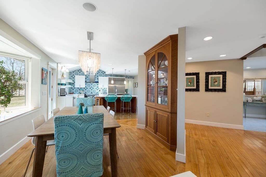 18 Doctors Run Rockport, MA 01966 - Photo 12 of 40