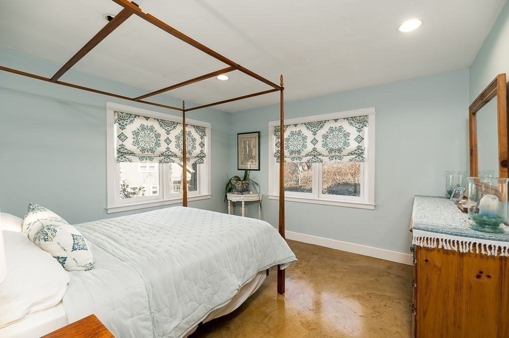 18 Doctors Run Rockport, MA 01966 - Photo 17 of 40