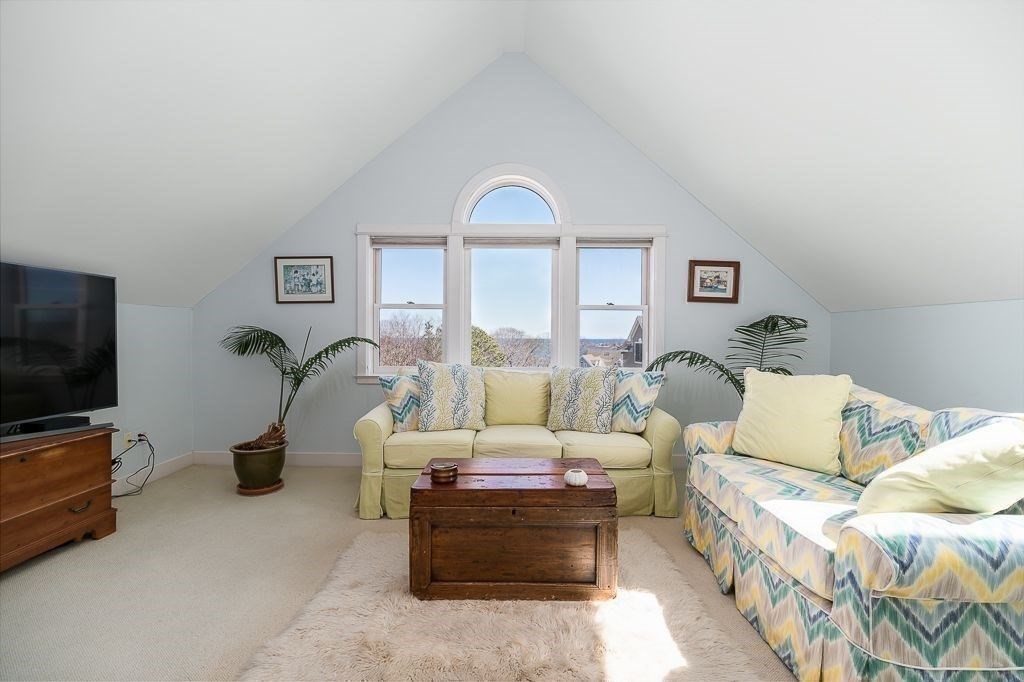 18 Doctors Run Rockport, MA 01966 - Photo 28 of 40