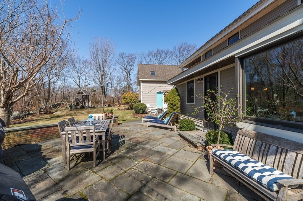 18 Doctors Run Rockport, MA 01966 - Photo 37 of 40