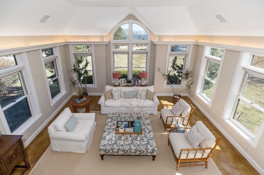 18 Doctors Run Rockport, MA 01966 - Photo 5 of 40