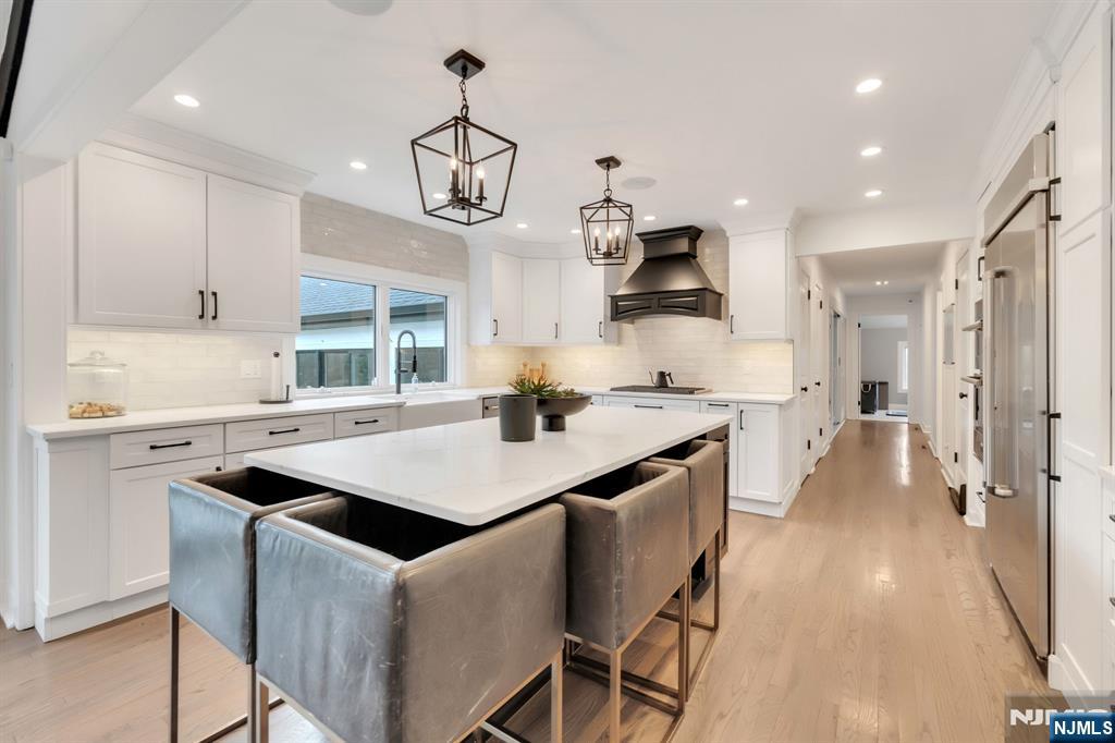 16 East Greenbrook Road Caldwell, NJ 07006 - Photo 14 of 34