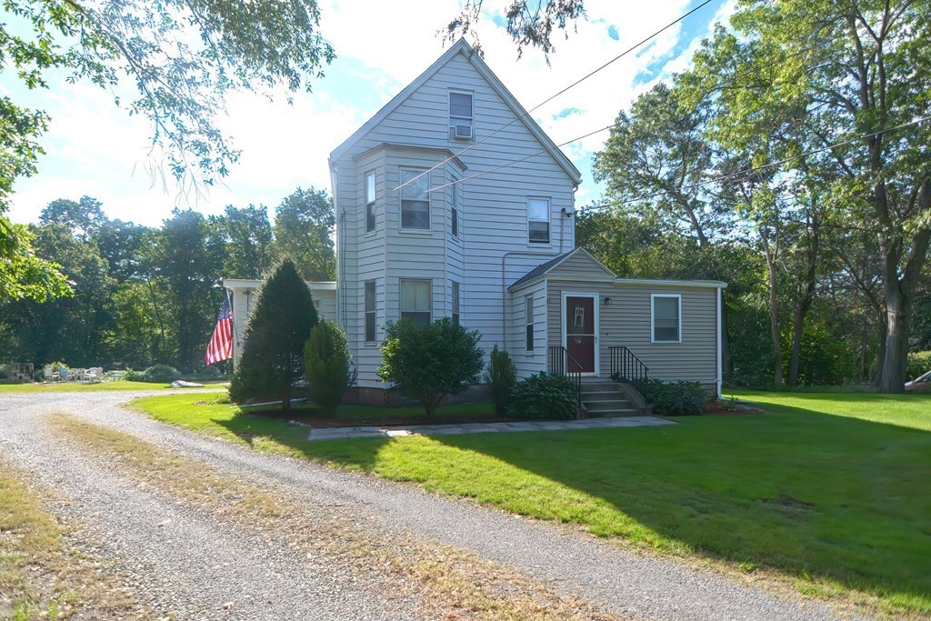 236 Walnut Street Reading, MA 01867 - Photo 2 of 30