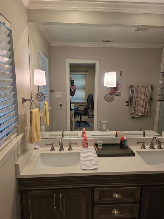5110 Rexton Lane Dallas, TX 75214 - Photo 11 of 20