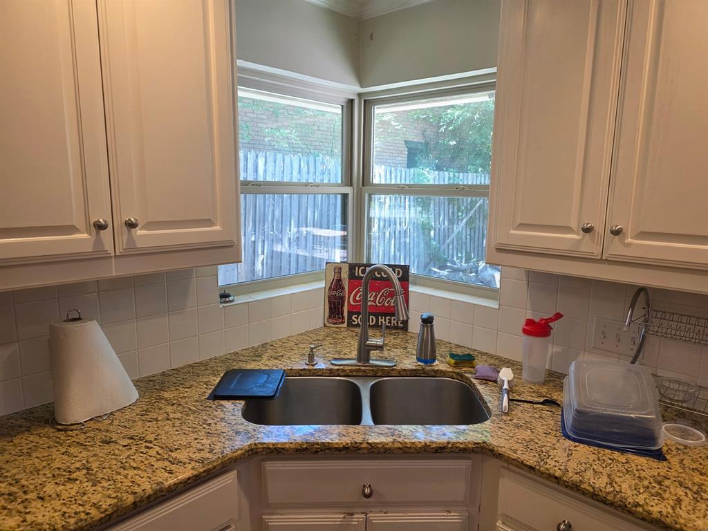 5110 Rexton Lane Dallas, TX 75214 - Photo 7 of 20