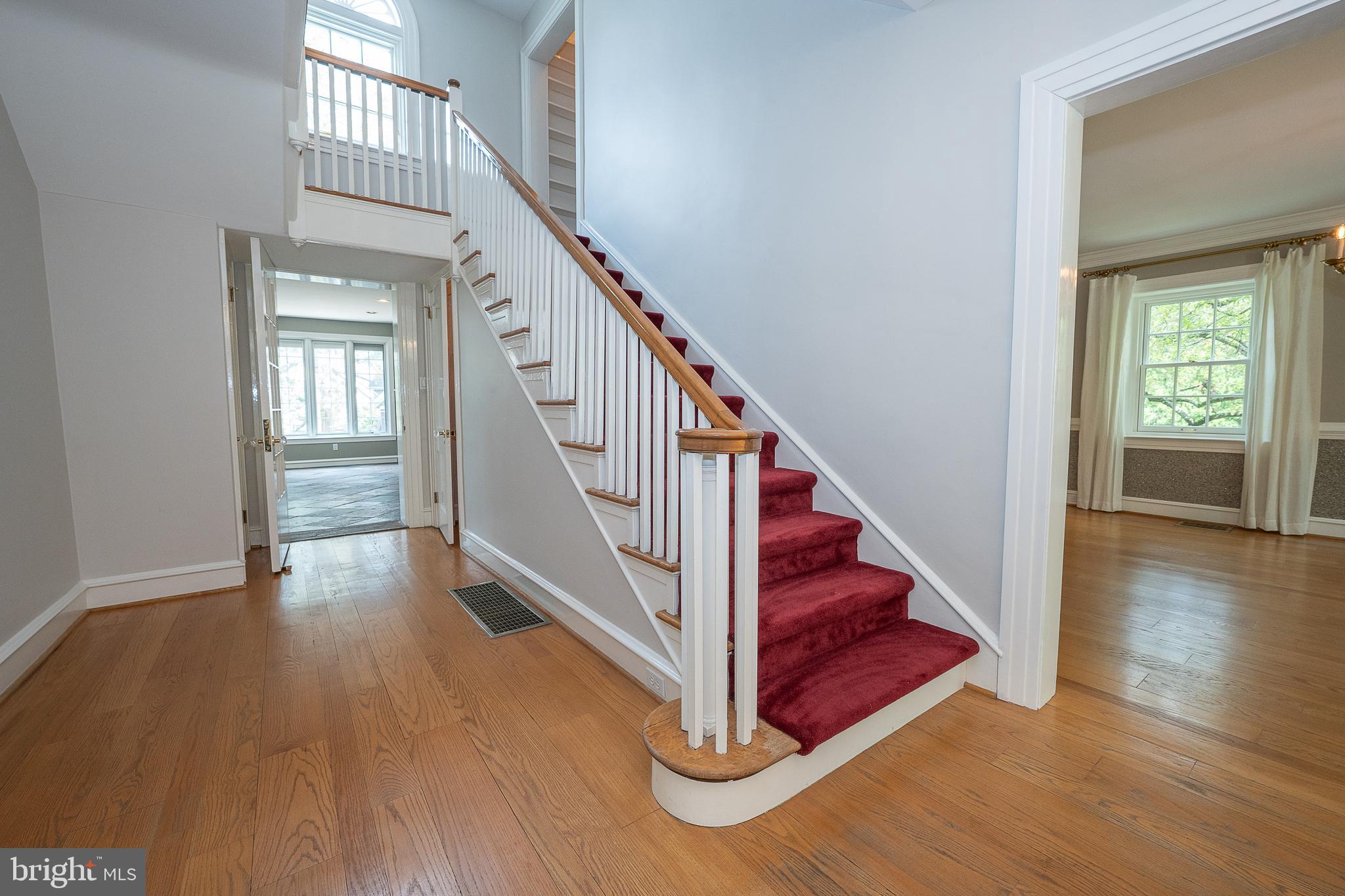 101 East Brookhaven Road Wallingford, PA 19086 - Photo 34 of 136 Foyer