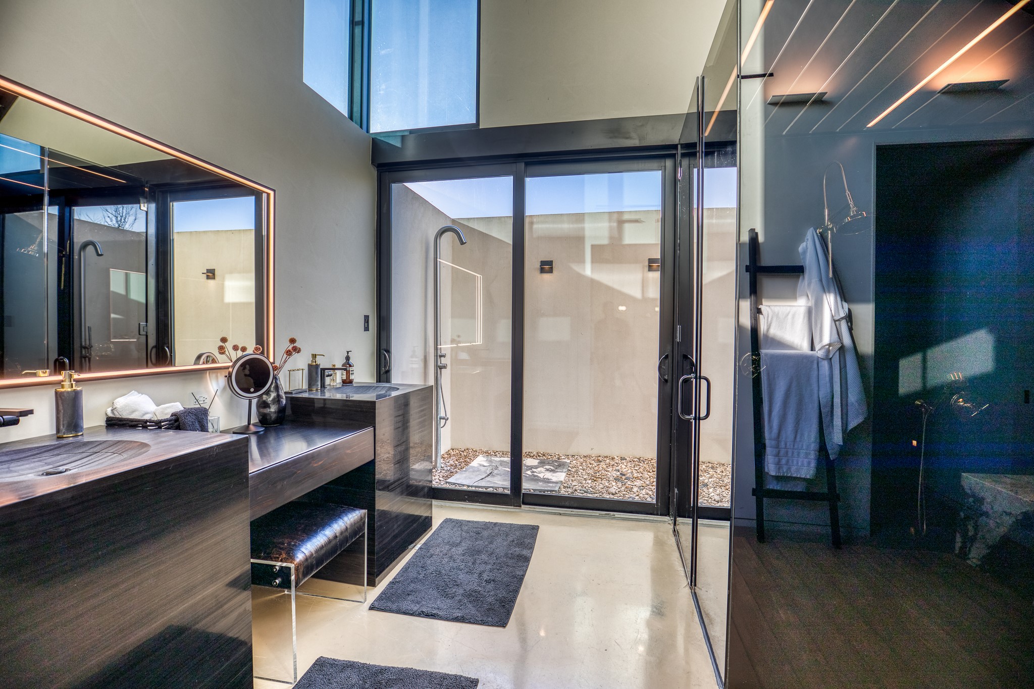 1905 Century Farms Road Burton, TX 77835 - Photo 10 of 29 a large bathroom with a tub and shower