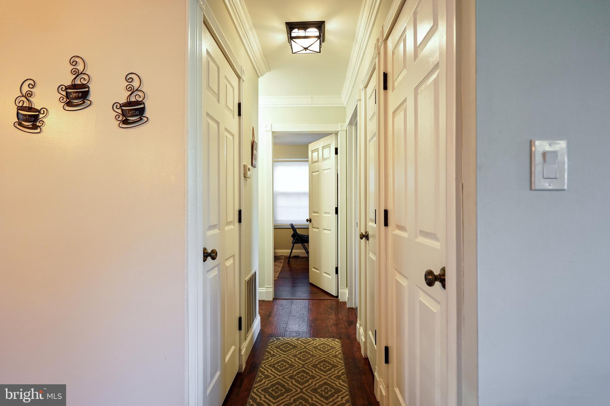 7 Zelley Avenue Hamilton, NJ 08620 - Photo 8 of 34