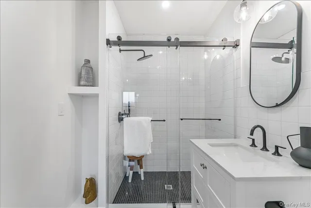 $2,698,000 | 479 Hancock Street | Bedford-Stuyvesant