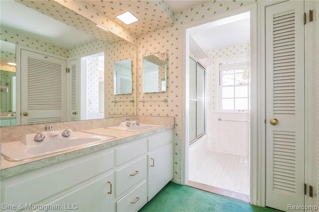 88 Cloverly Road Grosse Pointe Farms, MI 48236 - Photo 27 of 53
