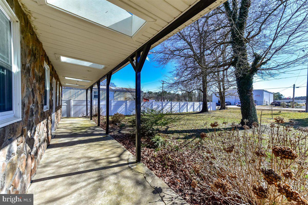 11833 Grays Corner Road Berlin, MD 21811 - Photo 8 of 36