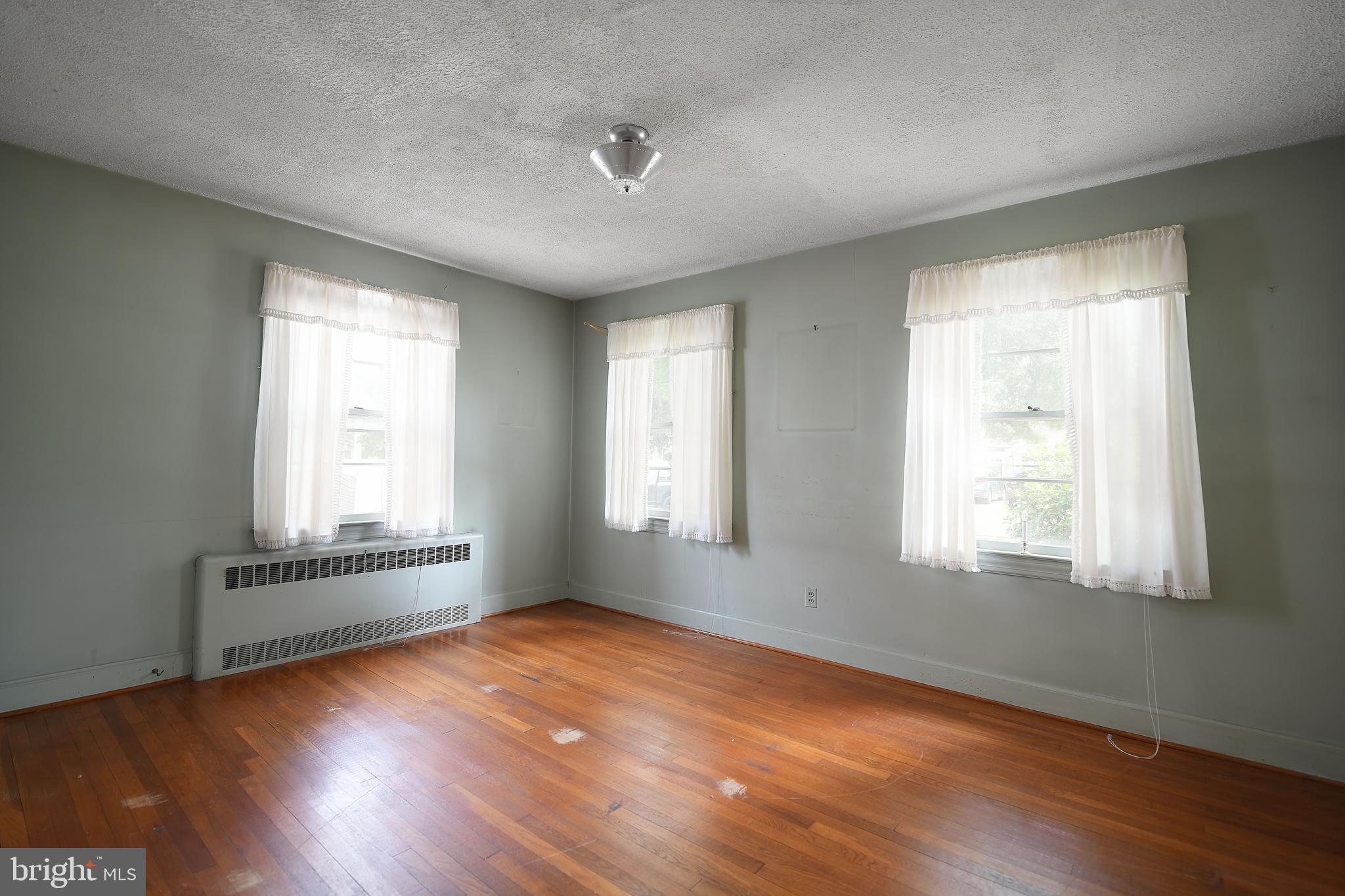 4 Northship Road Baltimore, MD 21222 - Photo 17 of 35