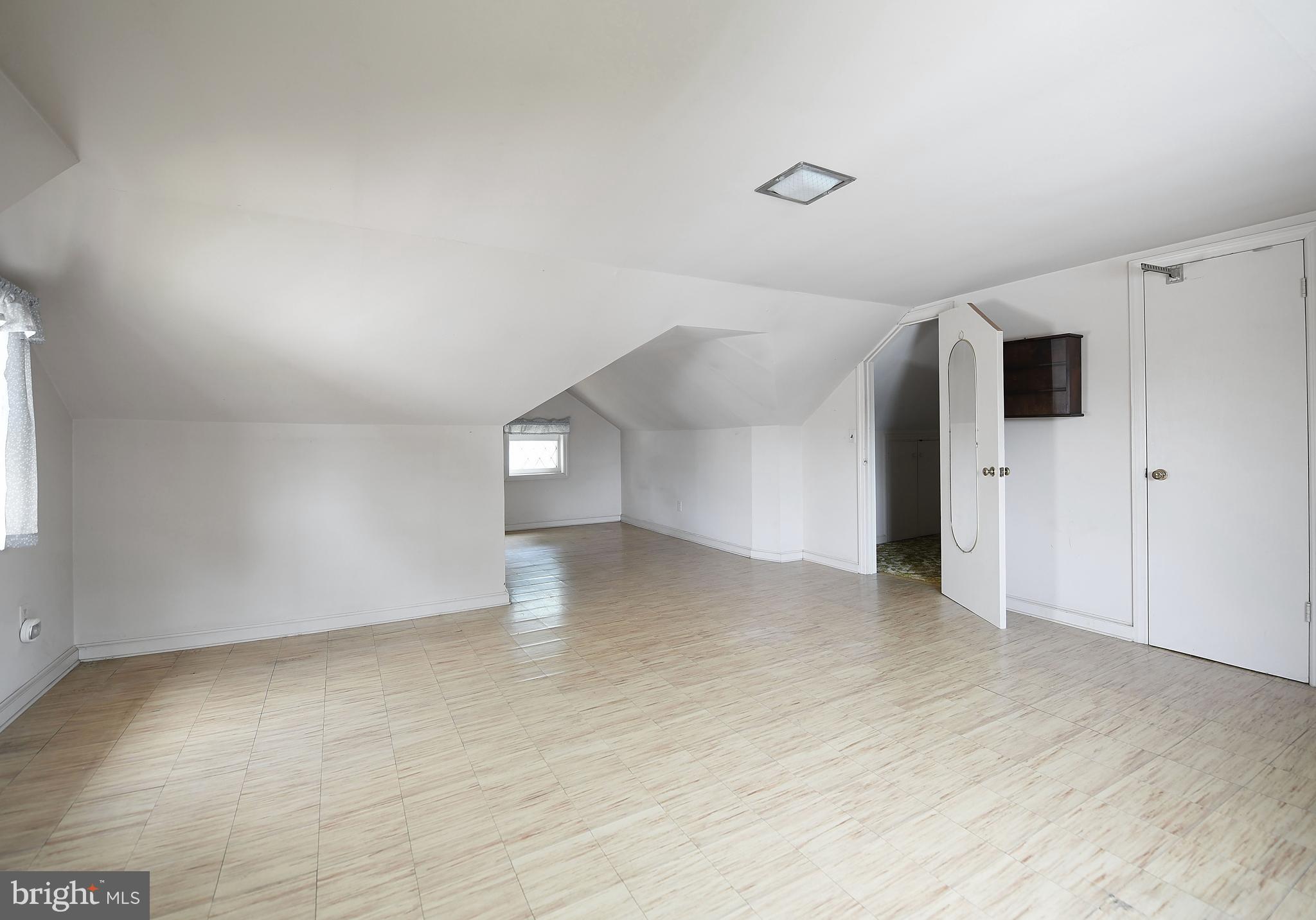 4 Northship Road Baltimore, MD 21222 - Photo 22 of 35 Upper Level Bedroom 4