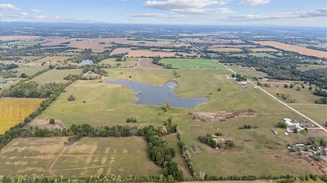 $1,300,000 | 23700 South State Route East, Pleasant Hill, MO 64080